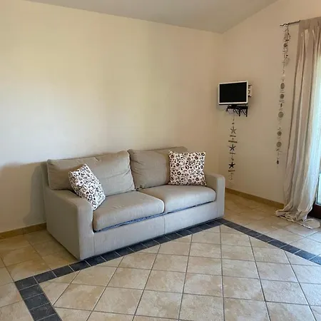 Flora Holiday home